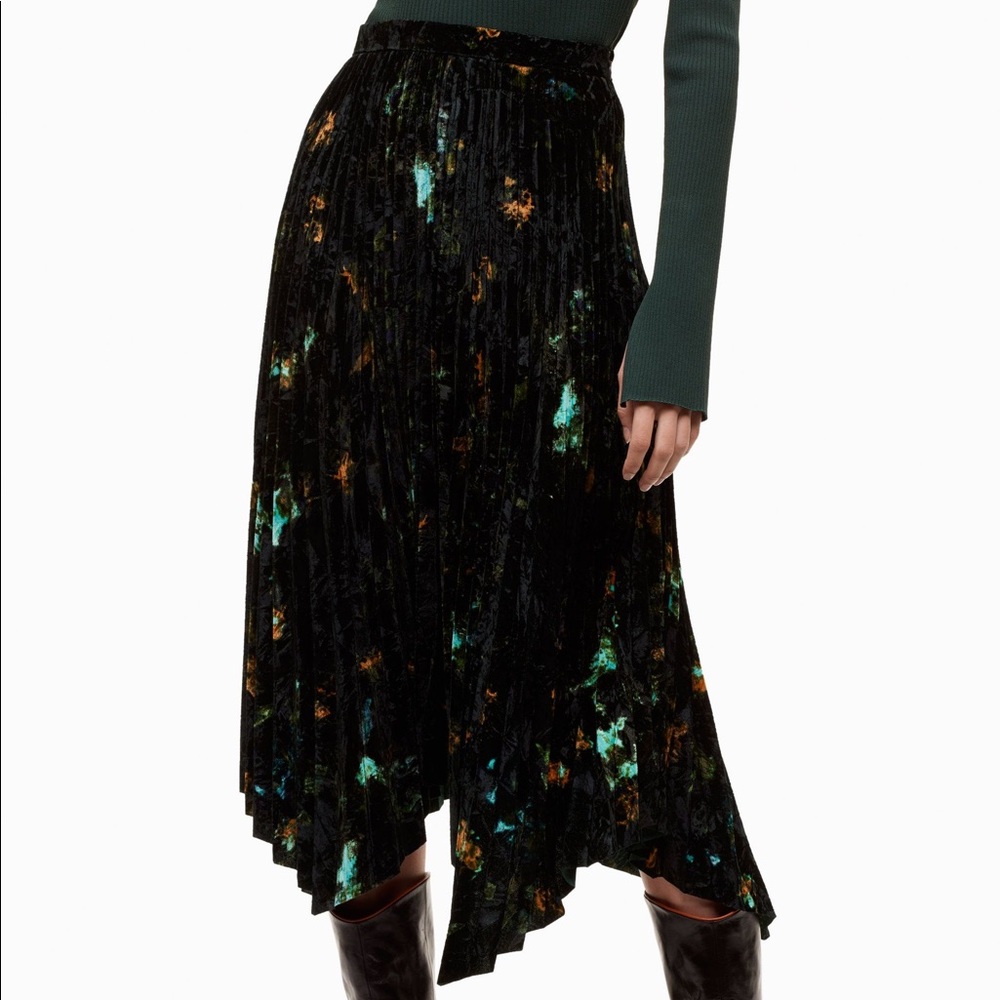 Aritzia Le Fou Wilfred Velvet Skirt